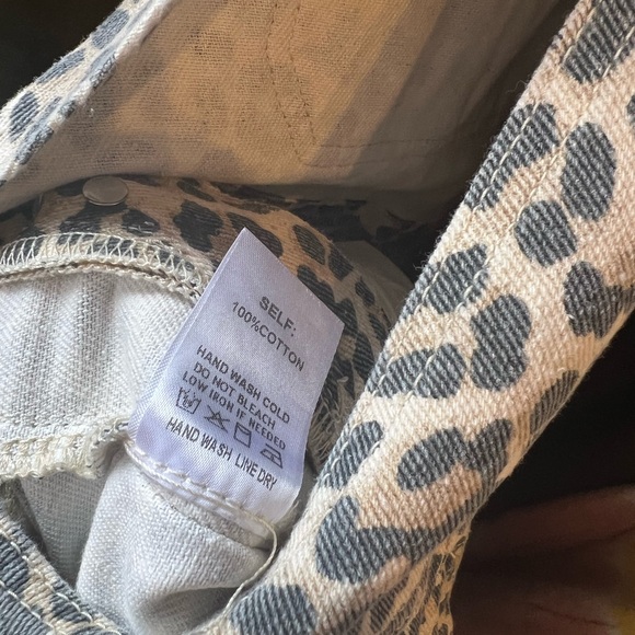 Aaron and Amber Wildside Overalls Jumpsuit Barrel Leg Leopard Print Pants - Picture 10 of 13